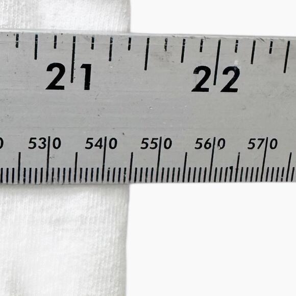 Supreme Bundle of 2 Tshirt Black and White Men’s Size Medium - Picture 6 of 12